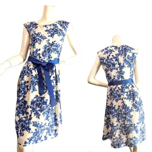 ブルー花柄ベルトリボンフレンチスリーブワンピースフレアひざ丈　上品エレガントフェミニンSeduce