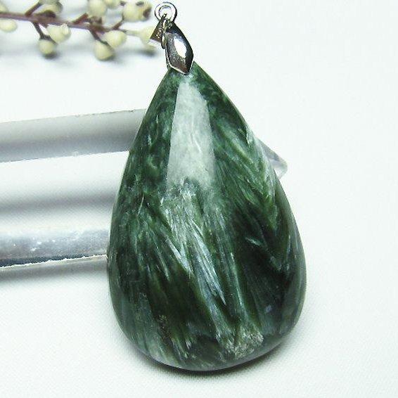 セラフィナイト ペンダント  t14-3244