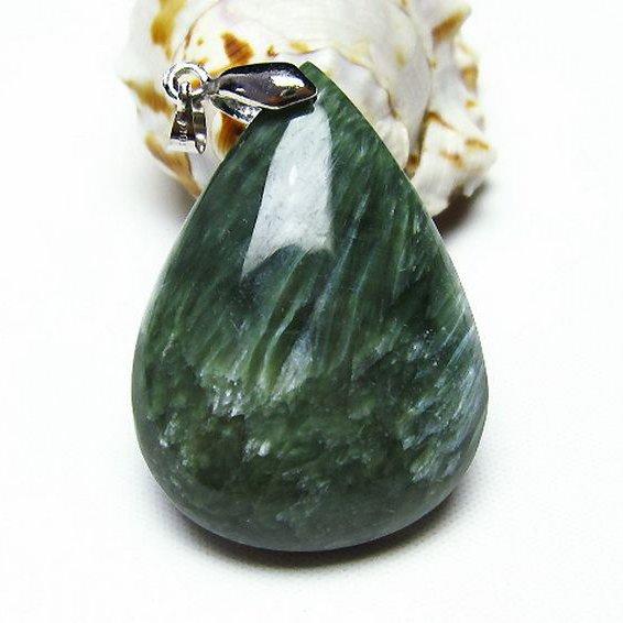 セラフィナイト ペンダント  t14-3275