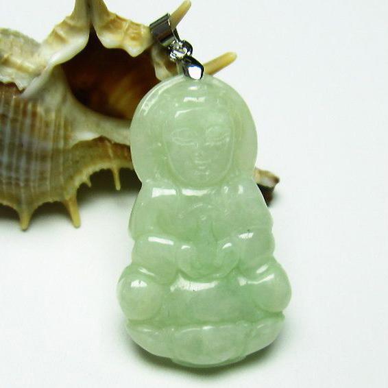 糸魚川翡翠 ペンダント 観音様  t146-2682