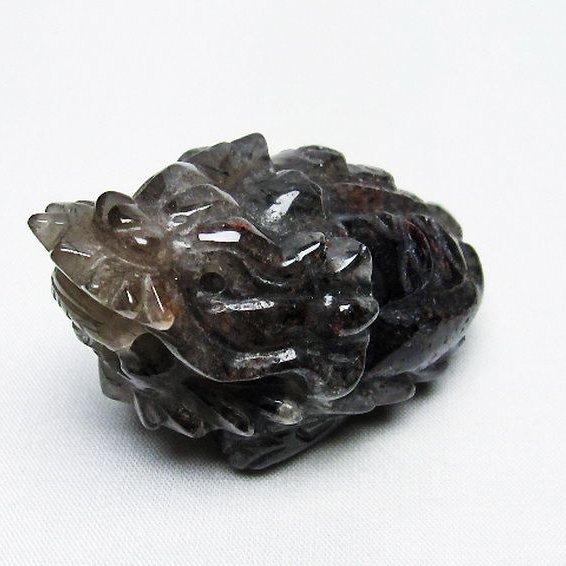 ヒマラヤ水晶  龍亀  置物 金針ルチル入り t261-1204
