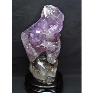 1.9Kg ヒマラヤ水晶ルチルクォーツ（金針ルチル水晶） 手彫り 龍 t42