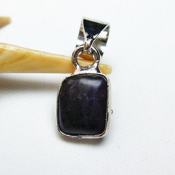 スギライト ペンダント  t291-4258