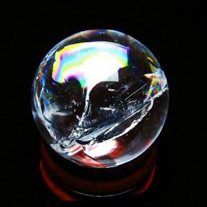 虹入り ヒマラヤ水晶 丸玉 32mm t91-9257 : 誠安天然石専門店 - 通販