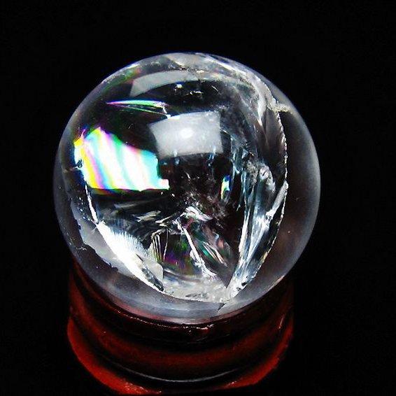 虹入り ヒマラヤ水晶 丸玉  26mm  t317-5404
