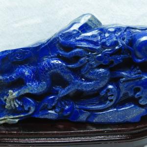 1.9Kg ヒマラヤ水晶ルチルクォーツ（金針ルチル水晶） 手彫り 龍 t42