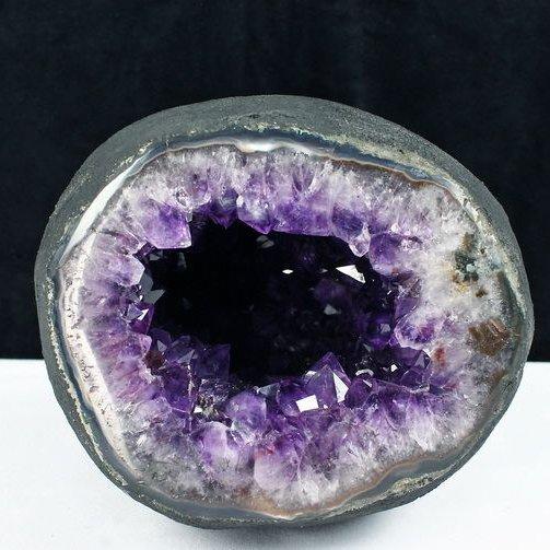 8.1Kg ウルグアイ産  サークルジオード アメジストドーム t466-1490