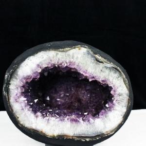 1.8Kg ブラジル産 アメジストドーム t466-1726 : 誠安天然石専門店