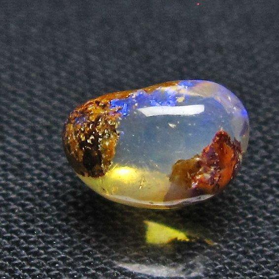 アイアンオパール  原石 t468-784