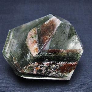 ガーデンクォーツ（庭園水晶） 六角柱 t222-2469 : 誠安天然石専門店