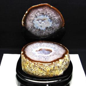 1.5Kg トレジャーメノウ ペア水晶 アゲート 瑪瑙 t604-7761 : 誠安