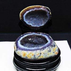 アゲート ジオード 原石 置物 台座付属 瑪瑙 メノウ 晶洞 一点物 181