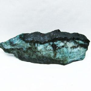 theory xyz エメラルド 原石 大型 置物 甲府研磨 宝石(鑑別書付) 889g