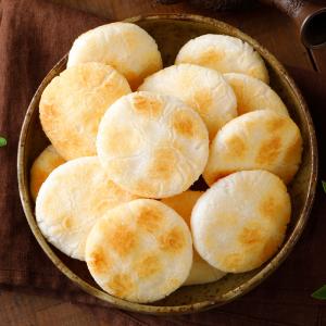 成城石井 厚焼き藻塩せんべい 120gの商品画像