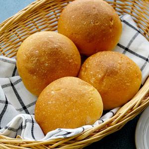 成城石井自家製 北海道美瑛産小麦とマスカルポーネのバターロール 5個入 | D+2 / 消費期限：発...