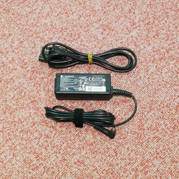 東芝 Toshiba Dynabook AC ADAPTER PA5192U-1ACA  19V~2...