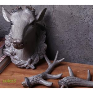 鹿のハンティングトロフィー 頭飾り 木彫り 壁掛け 置き物 木製