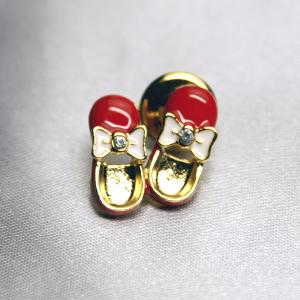 赤珊瑚 あかさんご ブローチ 玉 ピエロ 紫色 ナチュラルコーラル