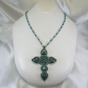 天然石 ブルートパーズ ツタ柄彫り クロス ケルト十字デザイン メンズ