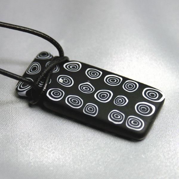 ミルフィオーリペンダント　イタリア製　メンズベネチアングラス　ブラックトリプルサークル