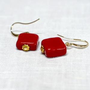 CHANEL（シャネル） 草間彌生 ココマーク 片耳 フェイクパール