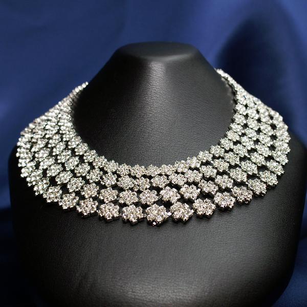 ネックレス スワロフスキー クリスタル 花 フラワー クリア