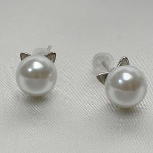 ピアス 猫耳パールピアス Cat ear pearl earrings.｜seiyou-garasu