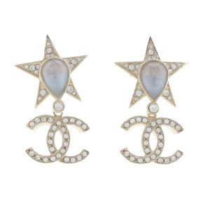 CHANEL ピアス 極美品 待望の再入荷！！】CHANEL ピアス メタル&ストラス ココマーク