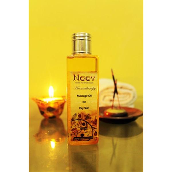 アーユルヴェーダ　ニーブ アロマセラピー　マッサージオイル　Ｆｏｒ　Ｄｒｙ　Ｓｋｉｎ　AYURVED...