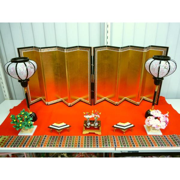 大サイズ親王飾り用の人形なしセット☆Ｑ７Ｂ本金雲絹☆毛氈飾りですのでスペースに合わせてお飾り頂けます...