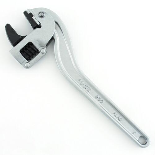 MCC アルミコーナーレンチAD CWALAD25