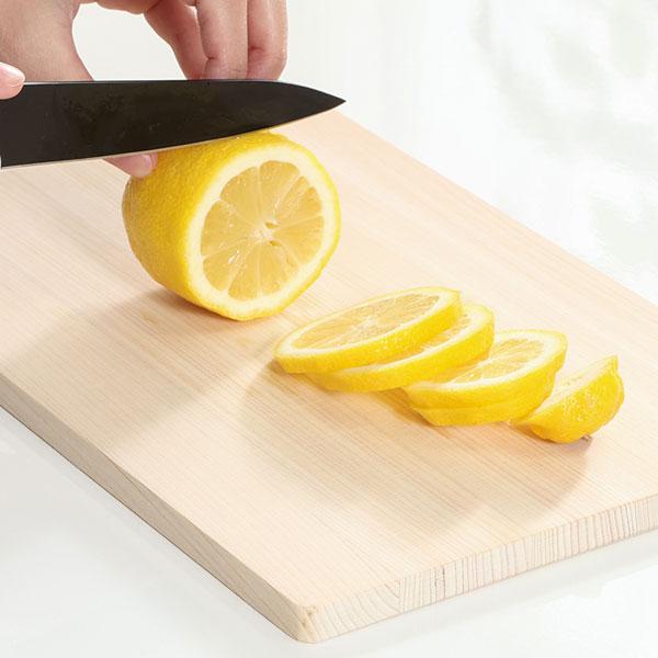 まな板 ひのき カッティングボード スクエア 30cm 乾かしやすい プレート 取っ手 木製食器 食...