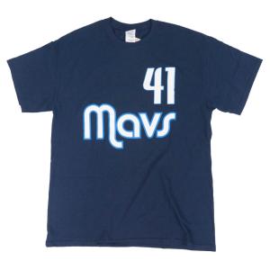 ダーク・ノビツキー Tシャツ tシャツ メンズ 半袖 NBA マーベリックス  Gildan ネイビー｜selection-basketball