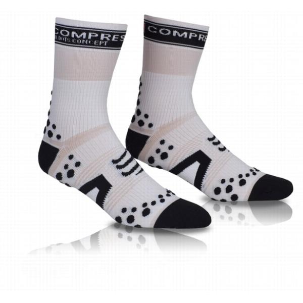 COMPRESSPORT Racing Socks V2 Bike（サイクリングソックス）:Whit...