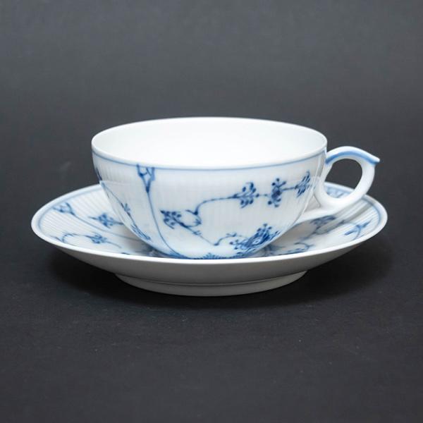 ロイヤル・コペンハーゲン ブルーフルーテッドプレイン ティーカップ＆ソーサー / Y5003-1