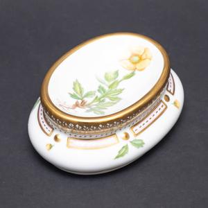 SALE／37%OFF】 ロイヤルアントワネット オーバルデッシュS/S 食器