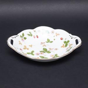 WEDGWOOD（ウェッジウッド） ストロベリー ＆ バイン 28cmプレート