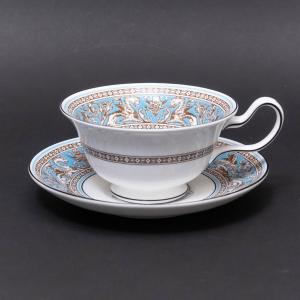 未使用　ウェッジウッド  フロレンティーン　ターコイズ　ピンク　カップ＆ソーサー 新品 廃盤稀少 WEDGWOOD ウェッジウッド ピンク ターコイズ フロレン