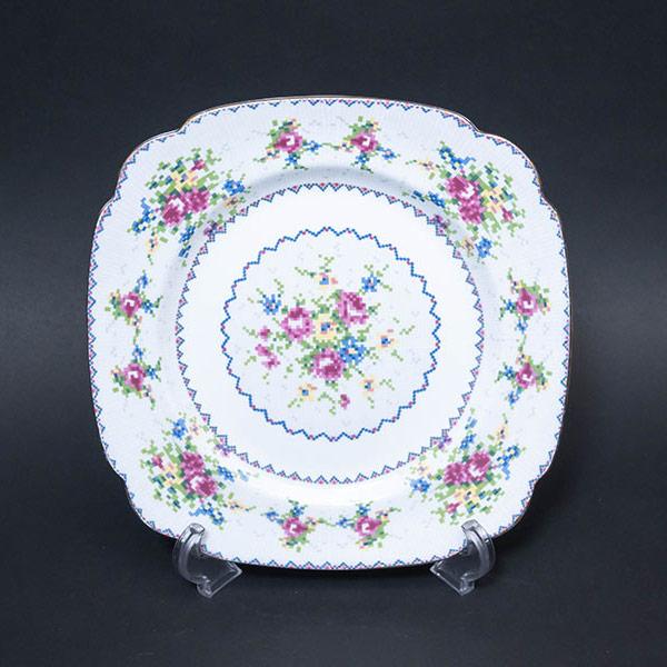 ロイヤル・アルバート プチポワン 24cmスクエアプレート