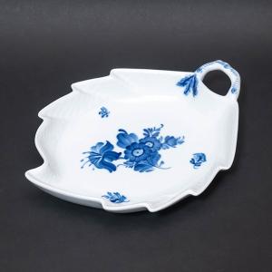 ロイヤルコペンハーゲンブルーフラワーカーブブルーフルーテッド　リーフディッシュ ROYAL COPENHAGEN（ロイヤルコペンハーゲン） ブルーフラワーカーブ