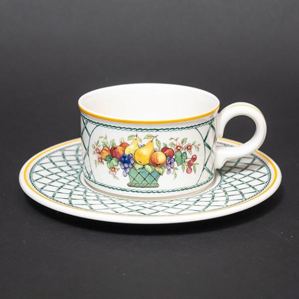 ビレロイ＆ボッホ バスケット ティーカップ＆ソーサー ※茶ロゴ