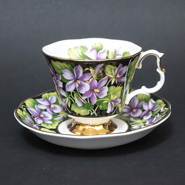 ロイヤル・アルバート プロヴィンシャルフラワーズ（パープルヴァイオレット） カップ＆ソーサー ※金彩...
