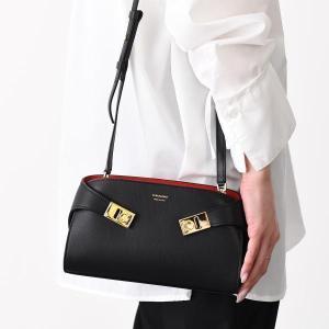 【希少】フェラガモ Ferragamo かごバッグ ♡ガンチーニ ハンドバッグ FERRAGAMO（フェラガモ） 【並行輸入品】 ハンドバッグ スモール