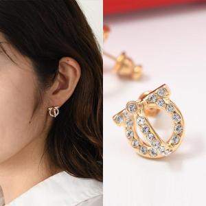 【未使用】Ferragamo フェラガモ ラインストーン VARAリボン ピアス 2025年最新】フェラガモ ピアス リボンの人気アイテム - メルカリ