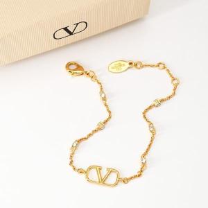 VALENTINO GARAVANI ヴァレンティノ ブレスレット バングル V