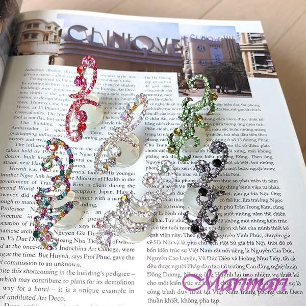 ドレスアップ 指輪 縦長リング アラベスク 唐草模様 妖艶 ゴージャス モチーフ大 メビウス　ステー...