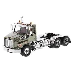 Western Star 4700 SB タンデム デイ キャブ トラクター メタリック オリーブグリーン 1/50 ダイキャストモデル 並行輸入｜selectshopwakagiya