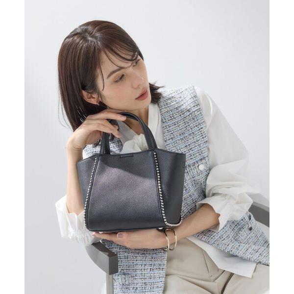 INDIVI / インディヴィ 【ミドルサイズ／合皮／ショルダー付】スタッズ風メタルバッグ