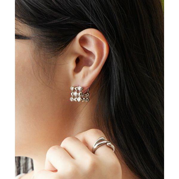 BEARDSLEY / ビアズリー キューブピアス