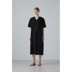 【美品】ADORE モールメッシュレーススカート　ブラック ADORE（アドーア） モールメッシュレーススカート : タカシマヤ